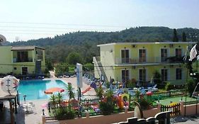 Amadeus Hawai Studios And Apartments